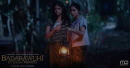 Mila (Maudy Effrosina) dan Ratih (Claresta Taufan) dalam film Badarawuhi di Desa Penari. Sumber foto: MD Pictures