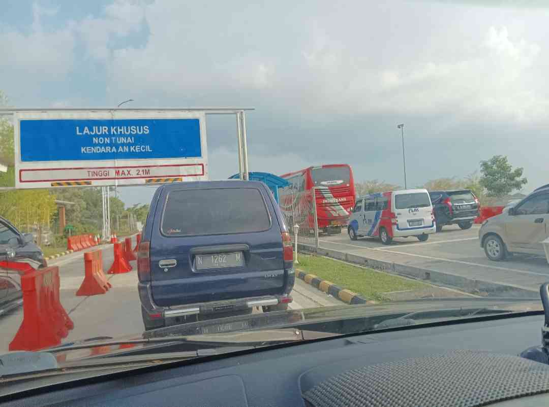 Ada tambahan 1 jalur exit tol Madiun(dokpri)