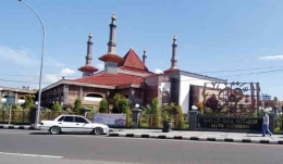 Ilustrasi Masjid Raya At Taqwa atau Masjid Agung Cirebon (Sumber: Suaracirebon.com)