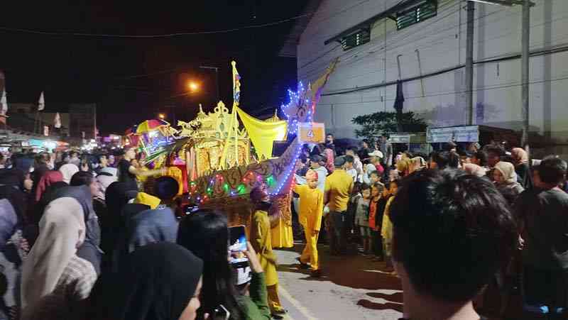  Pawai Idul Fitri di Kuala Tungkal. Lintastungkal.