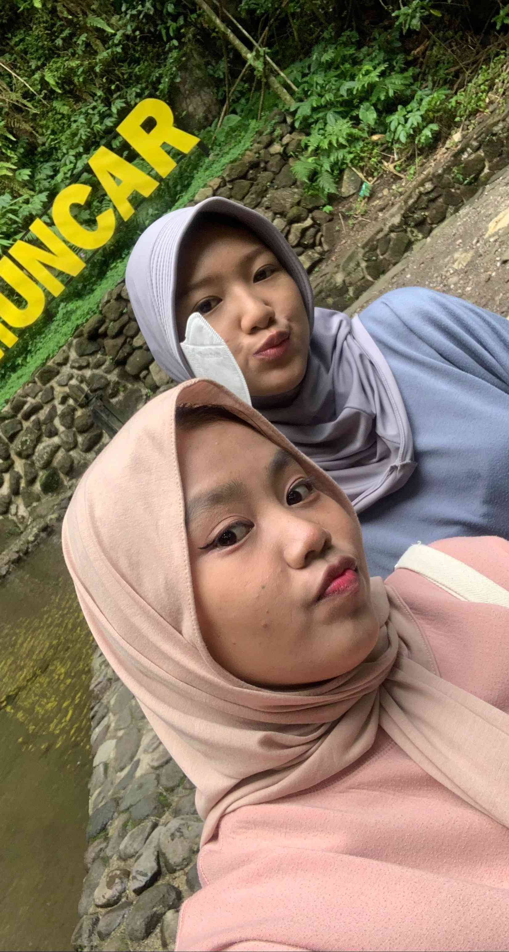 Selfie diarea Tlogo Muncar (Sumber : Dokumen Pribadi) 