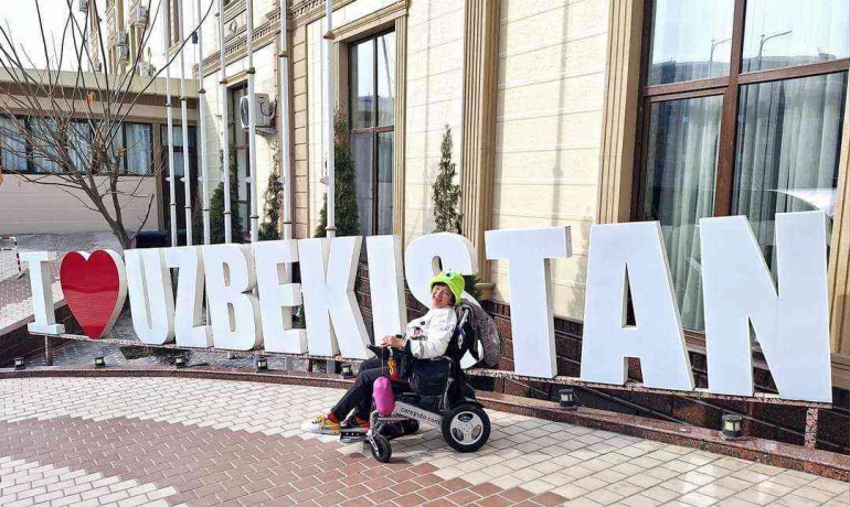 Dokumentasi pribadi - I love Uzbekistan, sebuah negeri anti-mainstream, negeri yang aku tidak mengeerti dan mungkin kurang aman dan kurang nyaman untukku sebagai disabilitas pengguna kursi roda. Tetapi, itulah cinta .....