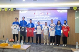 Perwakilan pemain dari tim putra Jakarta Pertamina Pertamax dan putri Jakarta Pertamina Enduro di Proliga 2024. (Dok pertamina.com)