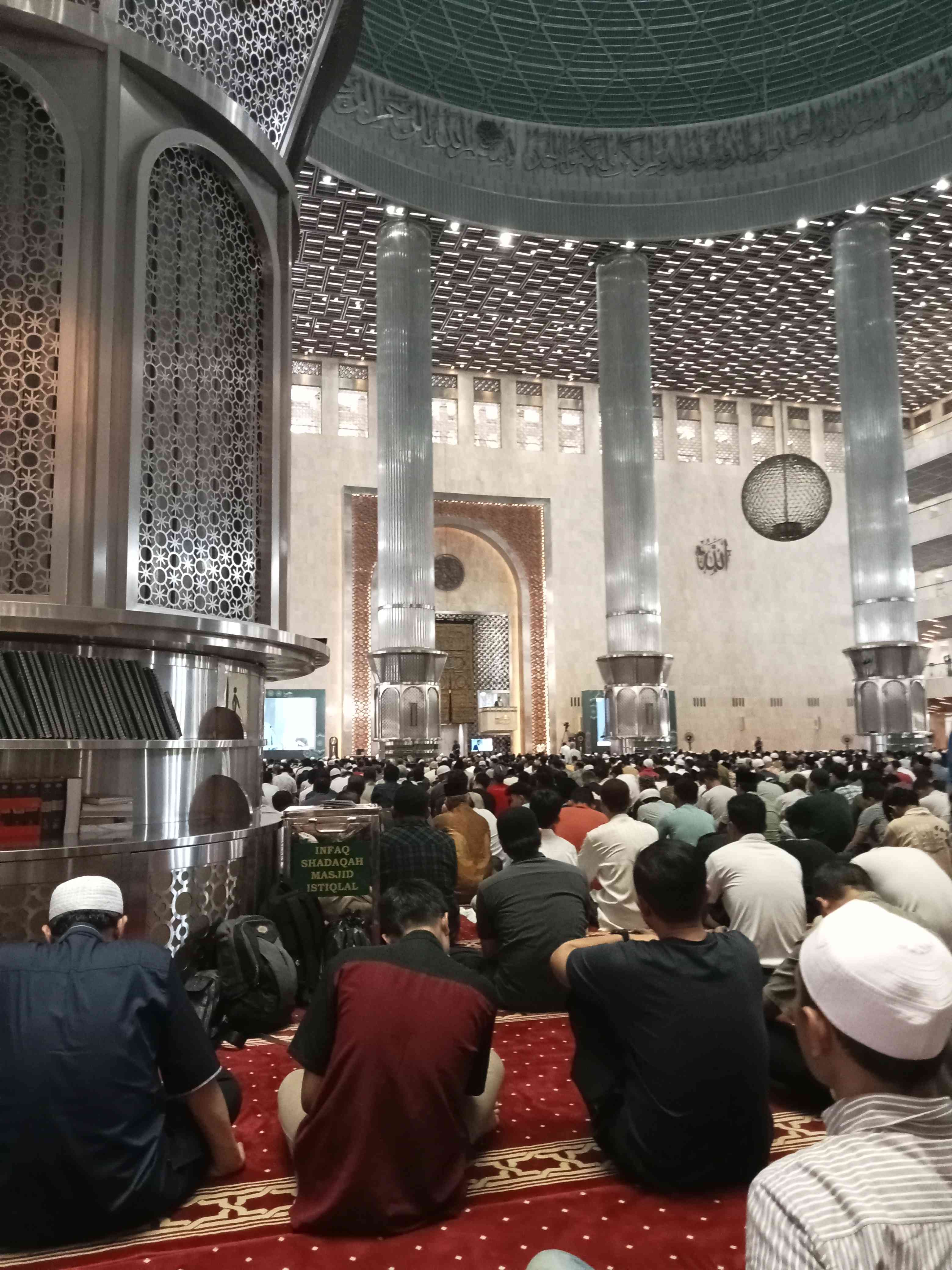 Jemaah masjid sumber gambar dokumen pribadi 