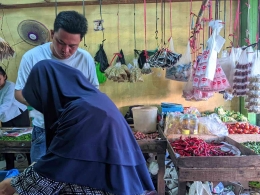 Foto: Risna Oktafia, suasana di Lapak Sayuran