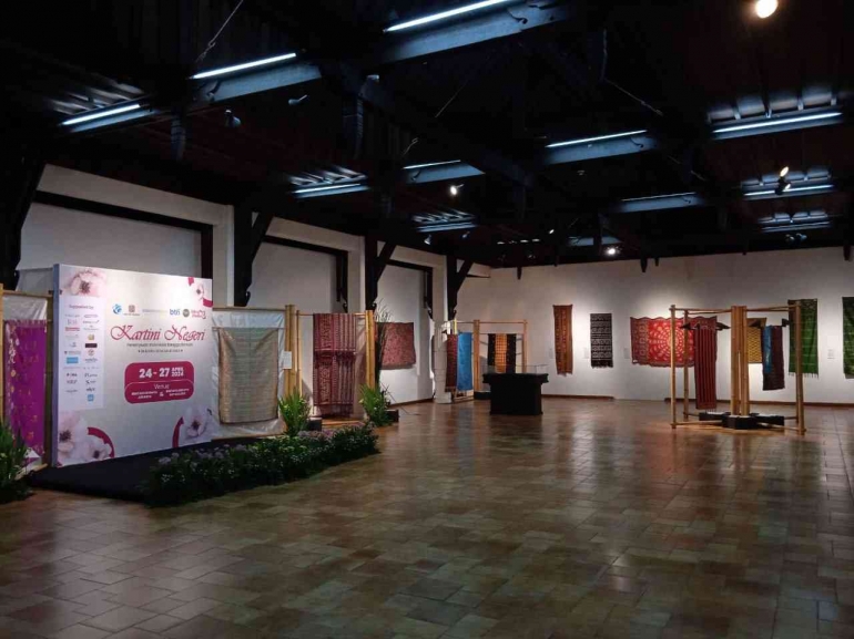 Ruang pameran Wastra Nusantara,Ruang serbaguna Bentara Budaya. (Sumber Gambar: Taufik)