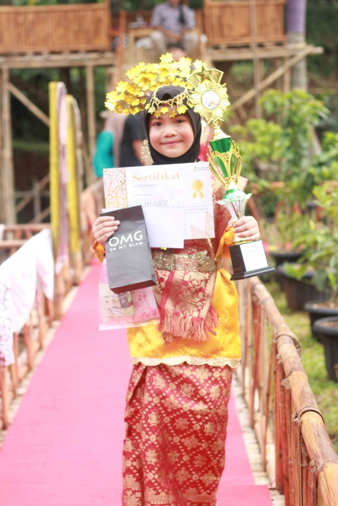 Salah Seorang Pemenang Fashion Show Kartini Day (Doc YIB)