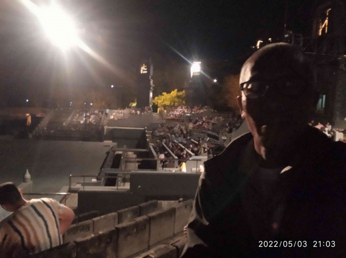 Lampu yang menyilaukan (dokpri)