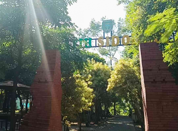 Pintu masuk/gapura Lapak Patih Sidodadi, Kelurahan Patihan Kota Madiun (dokpri (