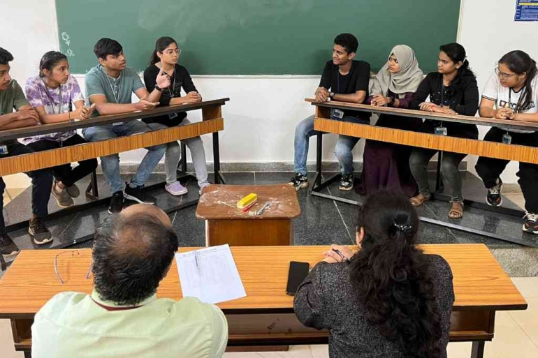 Sumber: Jain College of Engineering