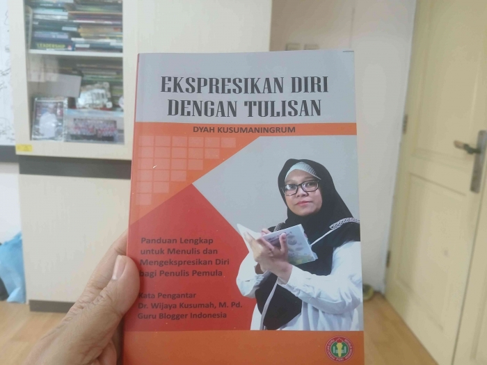 Buku Ekspresikan Diri dengan Tulisan/dokpri