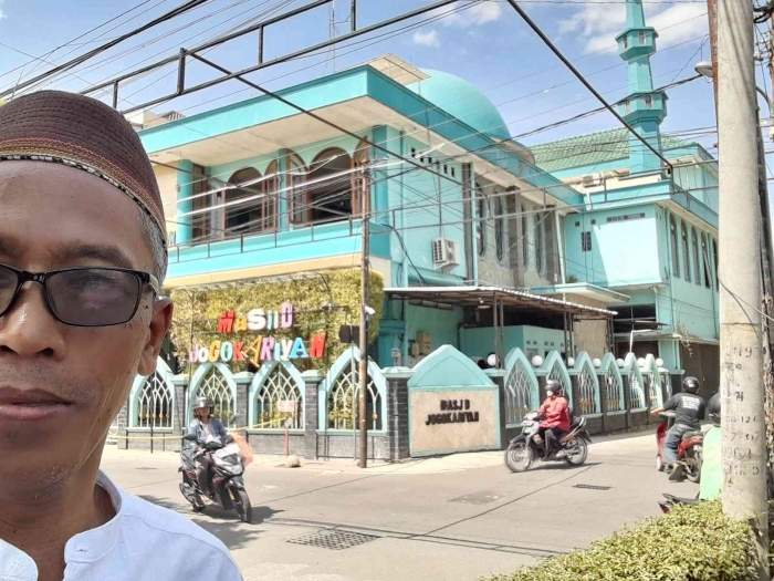 Dari satu sudut terlihat dua nama tertera (dokpri)