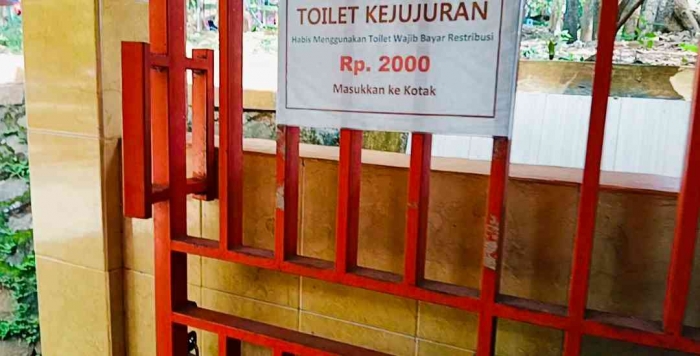 Toilet Kejujuran di Monumen Kresek Kabupaten Madiun (dokpri)
