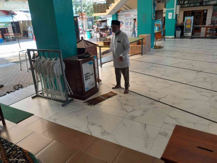 Bagian belakang masjid Jogokariyan terbuka tanpa dinding (dokpri)