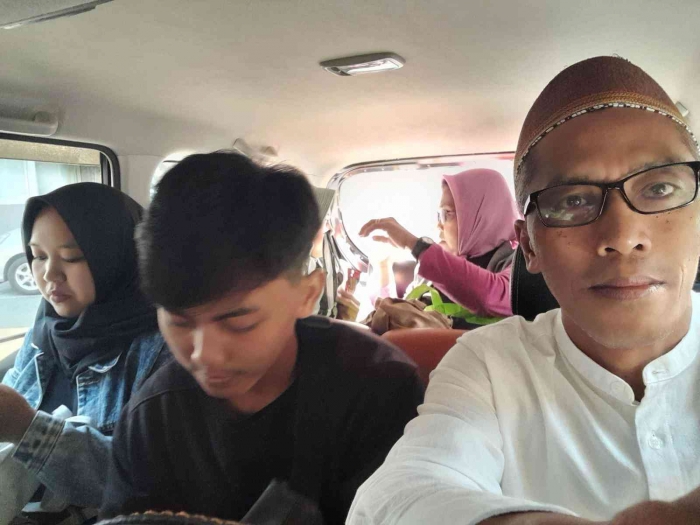 Mobil menjemput di hotel Magelang (dokpri)