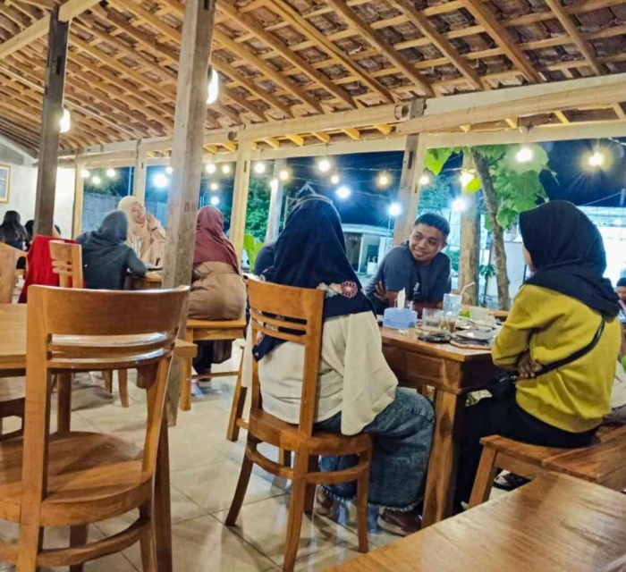 Banyak yang rendezvous di sini bersama bestie(dokpri)