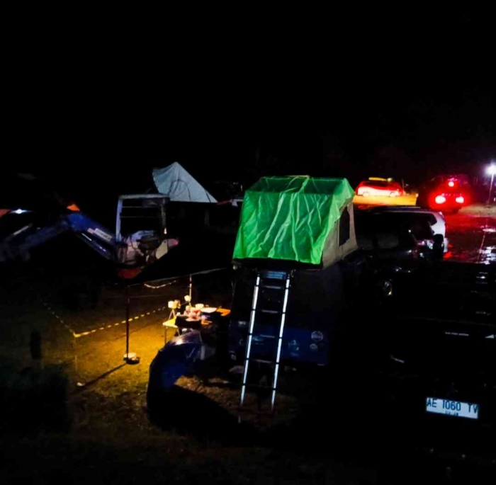 Suasana camper Van di malam hari (dokpri)