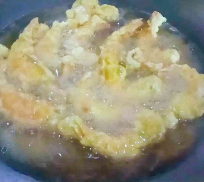 Goreng sampai kuning kecoklatan (dokpri)