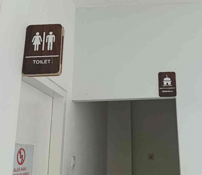Tersedia toilet dan musholla (dokpri)