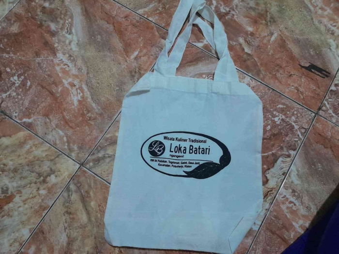 Tas kain Rp 15.000 (dokpri)