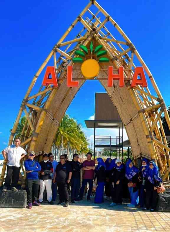 Aloha Jalaan Jalan-jalan ke Pantai Aloha, Destinasi Wisata Baru Dekat Jakarta ...