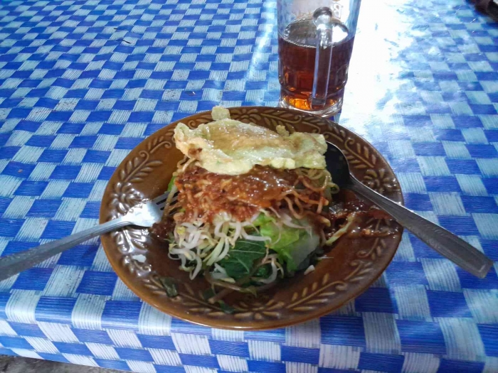 Nasi pecel kesukaan saya (dokpri)