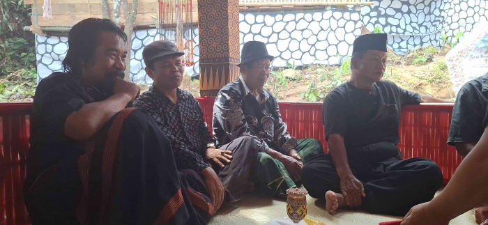 Tamu sedang diterima dalam