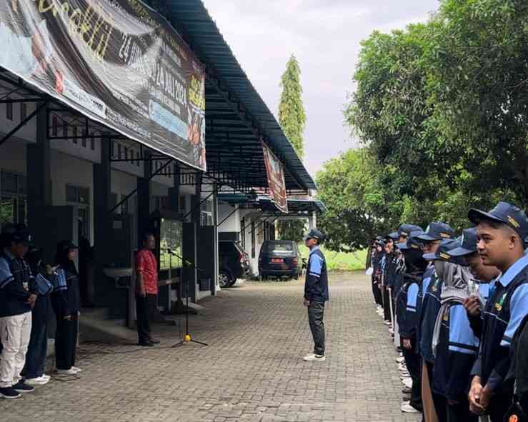 LP2M UIN Walisongo Serahkan 240 Mahasiswa KKN Ke Kecamatan Gemuh ...