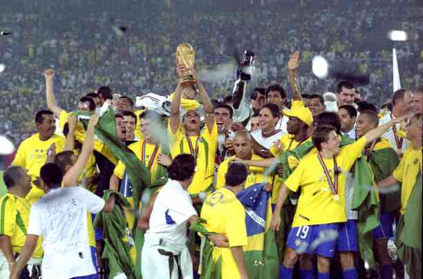 Brazil 2002, kali terakhir mendapatkan piala bergengsi di era Ronaldo. Sumber: getty images (Mark Keech)