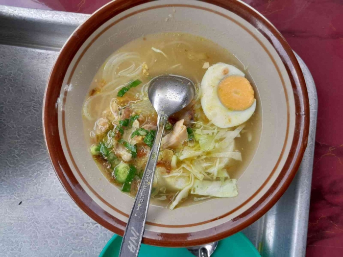 Sarapan soto yang menyegarkan (dokpri)