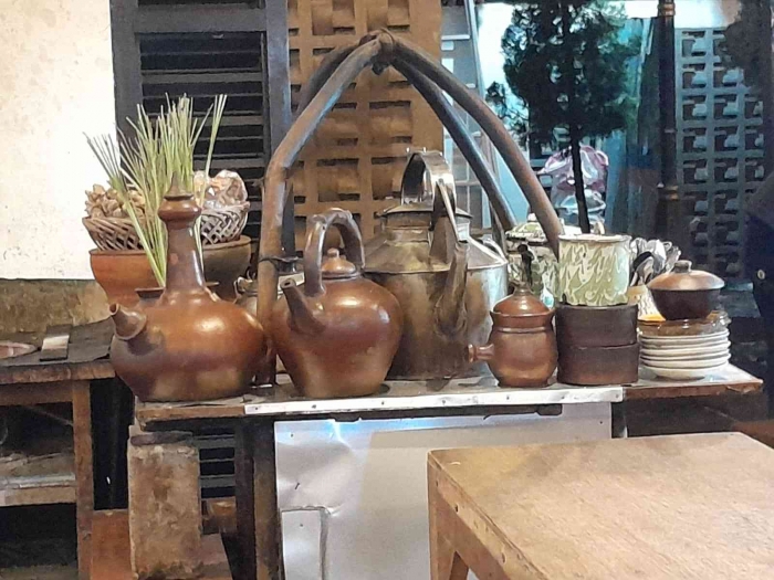 Salah satu angkringan di warung kolaborasi (dokpri)