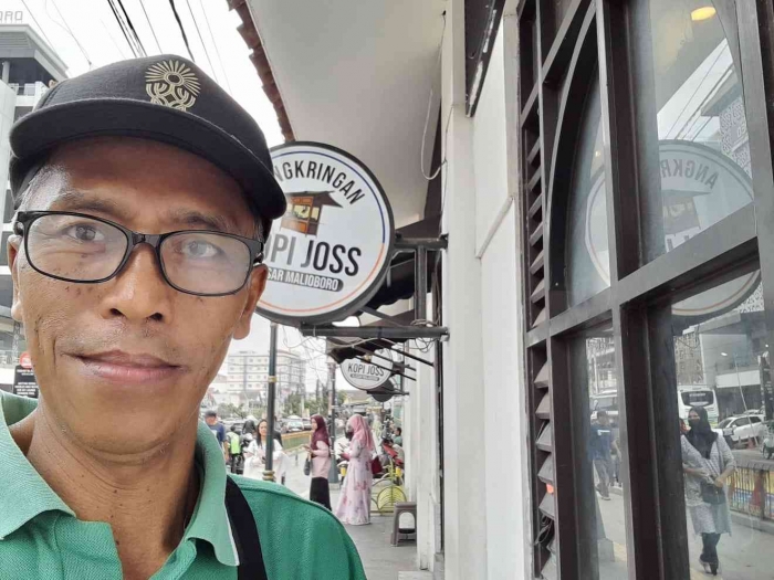 Warung kolaborasi di Slasar Malioboro (dokpri)