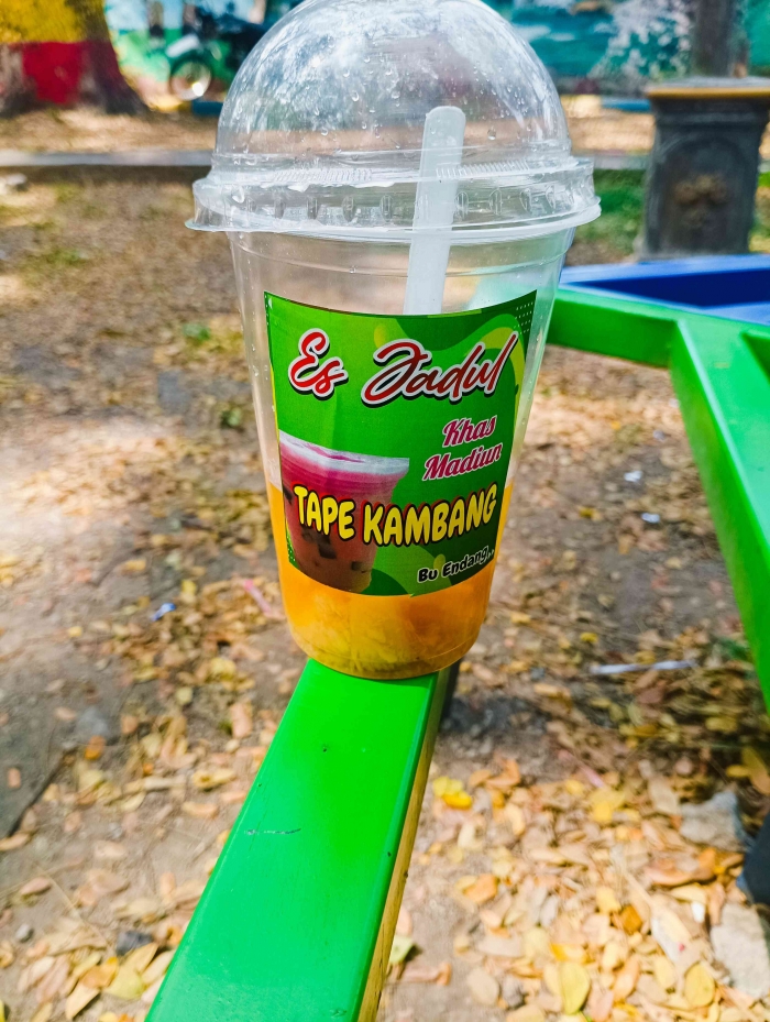 Tape Kambang, kuliner jadul khas Madiun(dokpri)