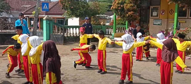 Dokumen Pribadi Mahasiswa KKN UMD 297 UNEJ 2024