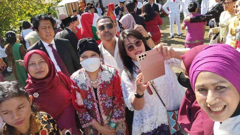 Delegasi Indonesia bersama Duber RI di Warsawa Ibu Anita Lydia Luhulima/Dok Pribadi
