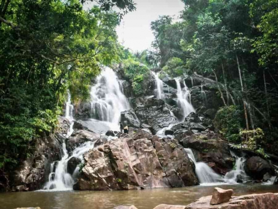 Air Terjun Pagasan di Kecamatan Pagelaran Utara, Kabupaten Pringsewu. (sumber: Keliling Lampung)