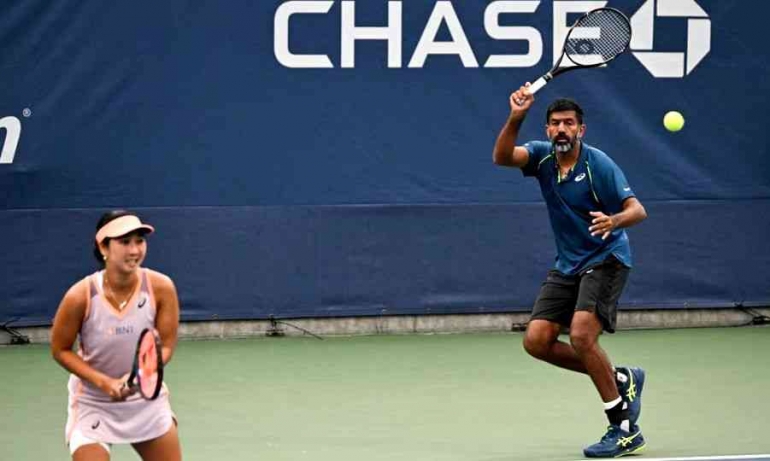Dila dan Bopanna melakukan comeback di set pertama/foto: USopen.org- Rhea Nall