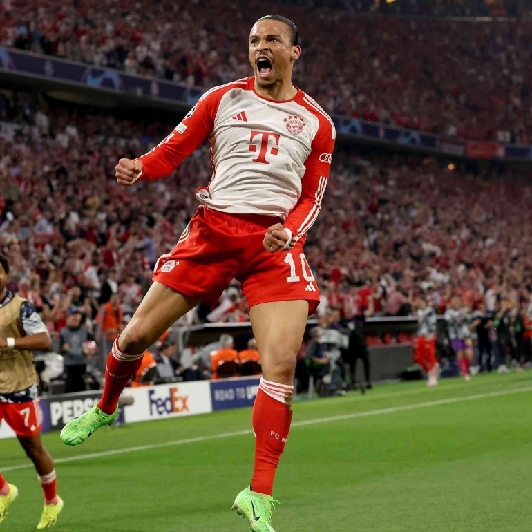 Selebarasi Leroy Sane saat membuat Gol (sumber: Laman resmi FC bayern Munchen)