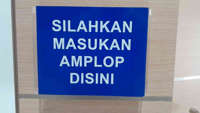 Di sini Versus Disini - Kompasiana.com