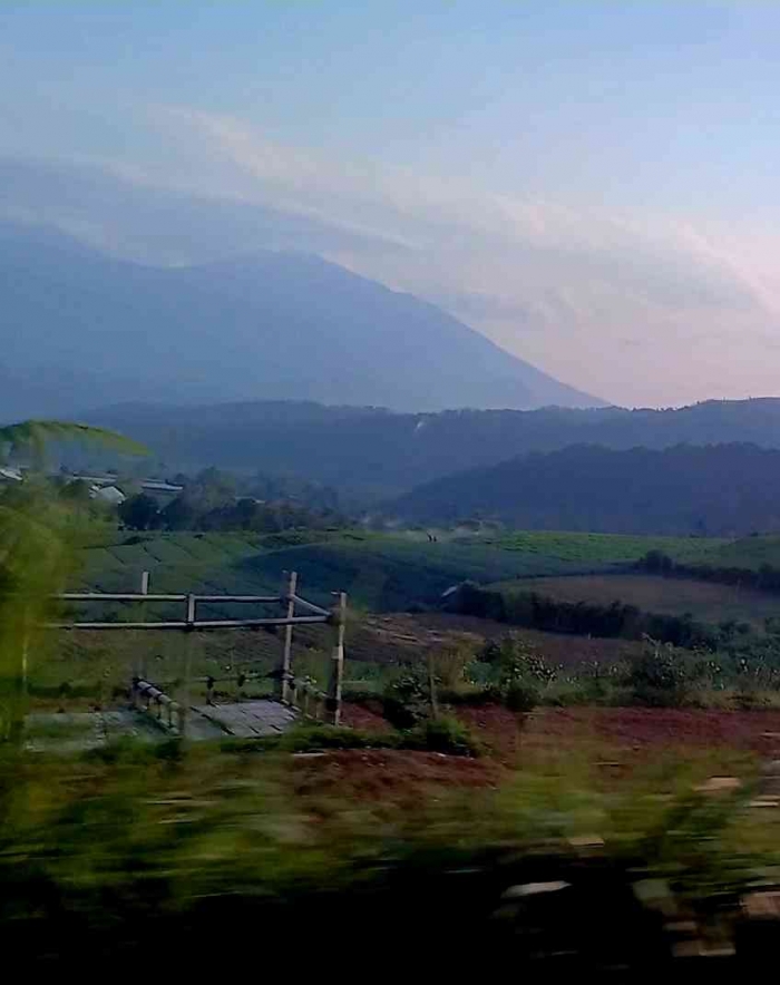 Jalur Batu-Mojokerto tidak mengalami macet libur panjang, pemandangan nya juga bagus(dokpri)