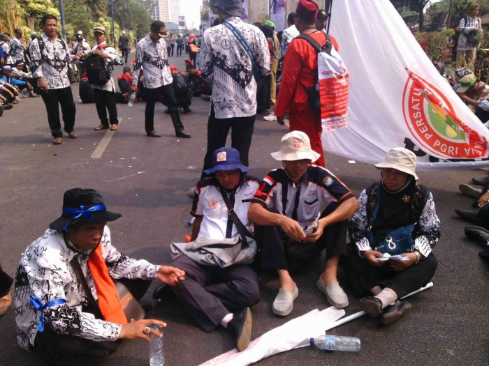 Lelah nya aksi sumber gambar dokumen pribadi