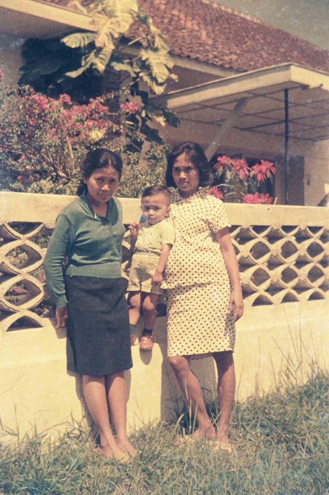 Rumah jalan Dago124, 1960an, Koleksi pribadi Masrierie https://www.kompasiana.com/masrierie