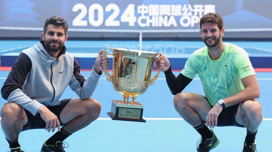 Ganda putra italia : Simone Bolelli dan Andrea Vavassori juara china open 2024. Sumber gambar : atptour.com
