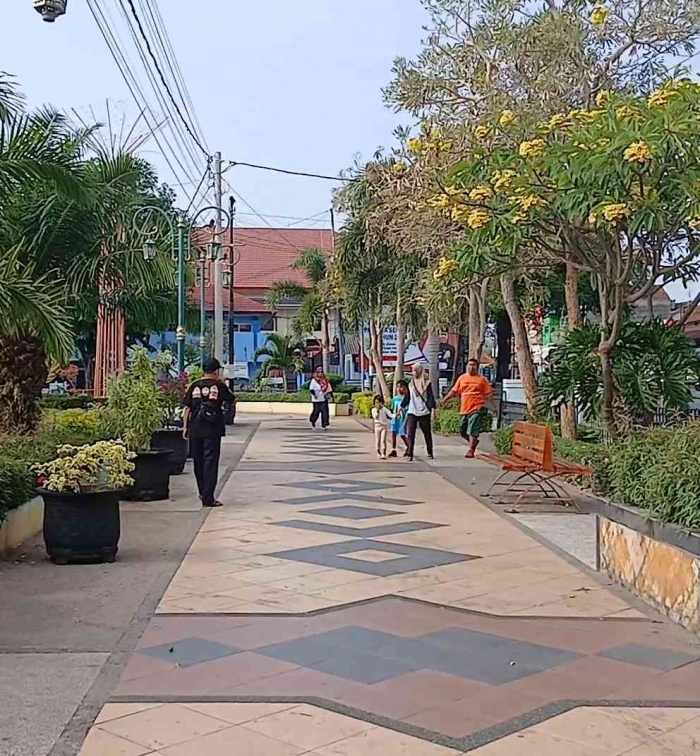 Healing Murah dan Jalan Kaki 10 Ribu Langkah di Alun-alun Magetan (dokpri)