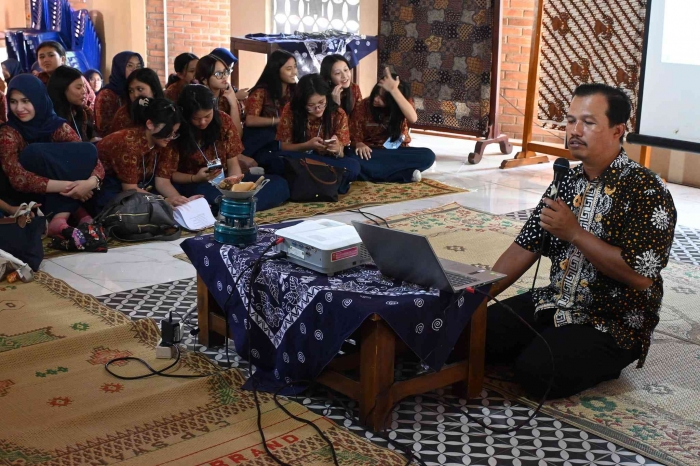 Input sumber gambar Murda Nugraha