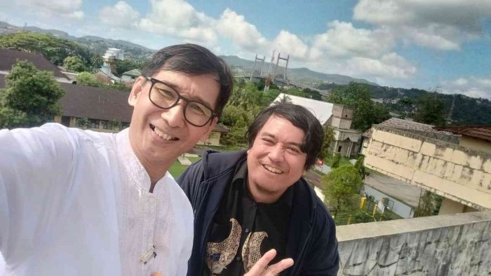 (Self-picture) On the 4th floor of our physics laboratory at Pattimura university