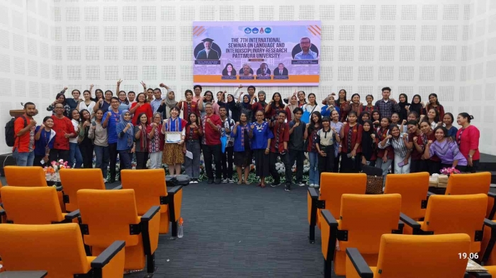 (Private file) The attendees of the 7th Internasional Seminar on Education, Language and Culture 2024.