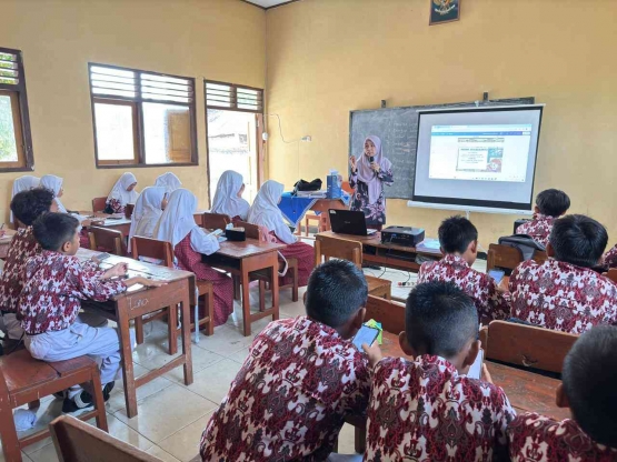 Kegiatan pembelajaran di kelas. Dokpri