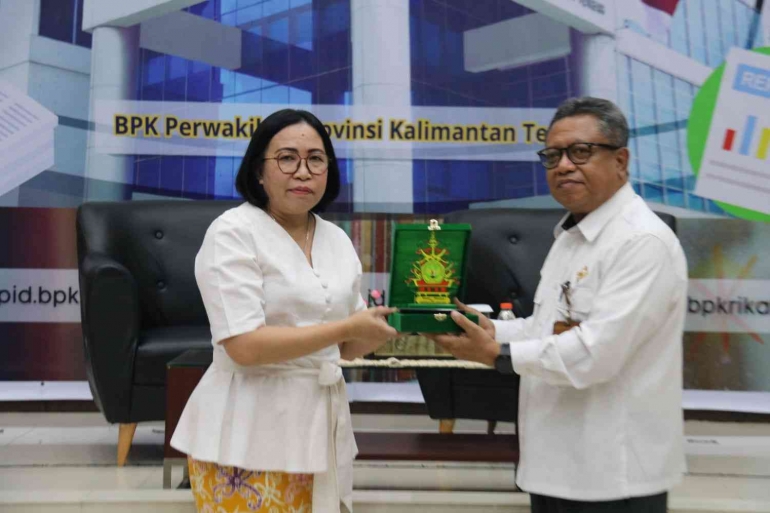 Dok. Jurusan Akuntansi FEB UPR