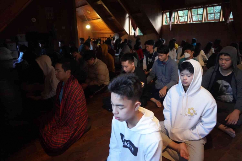 Sitting Meditation